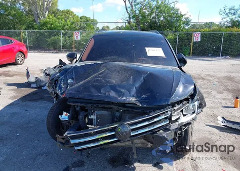 2020 Volkswagen Tiguan 2.0T Se/2.0T Se R-Line Black/2.0T Sel из США, поврежденный, VIN 3VV3B7AX5LM035504